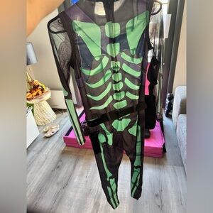 Kids Glow-in-the-Dark Fortnite Skull Trooper Custome